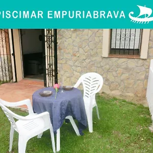empuriaapparts-piscimar.topcostabravahotels.com/